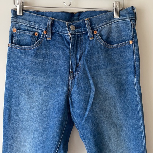 Levi’s Straight Leg Jeans - Picture 7 of 13